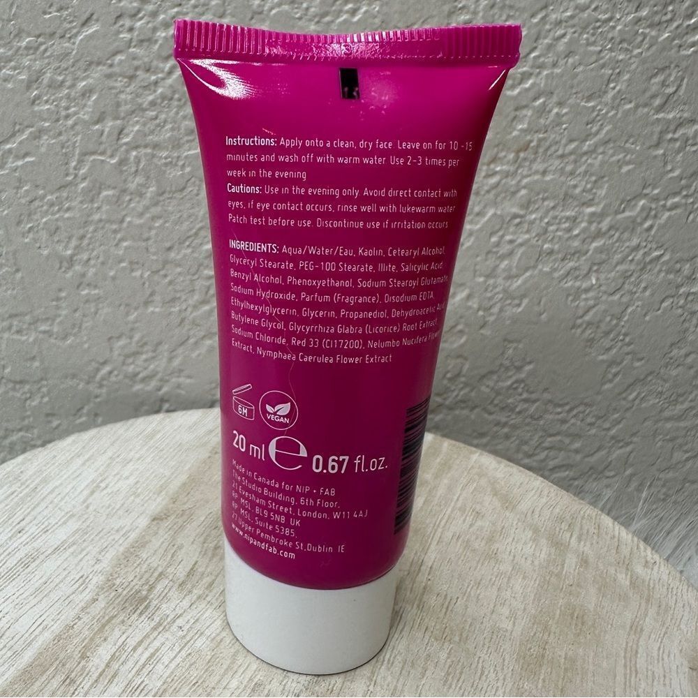 $5 🌙 Nip + Fab Purify Clay Mask 🆕 - Picture 3 of 4